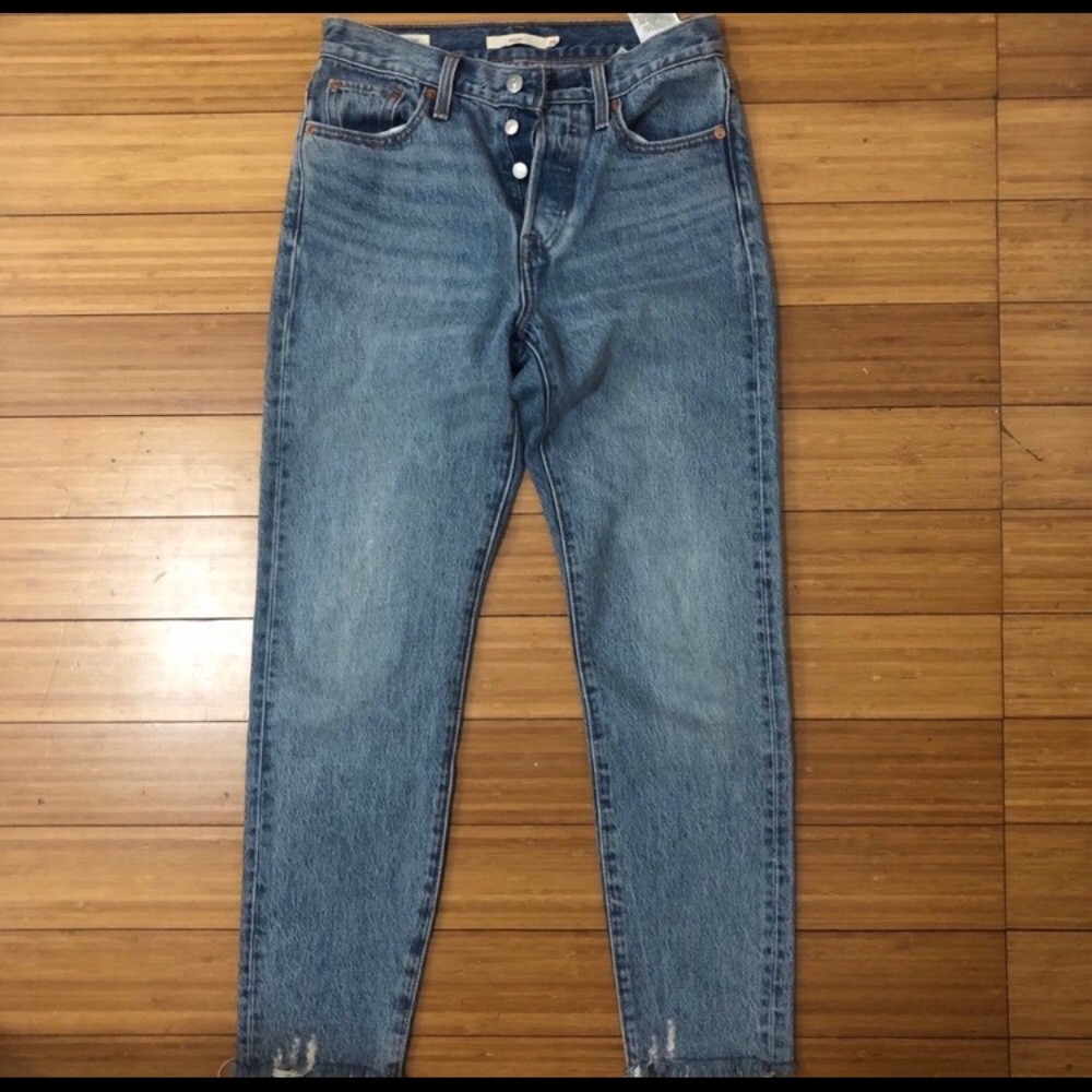 Levi’s High Waisted Wedgie Fit